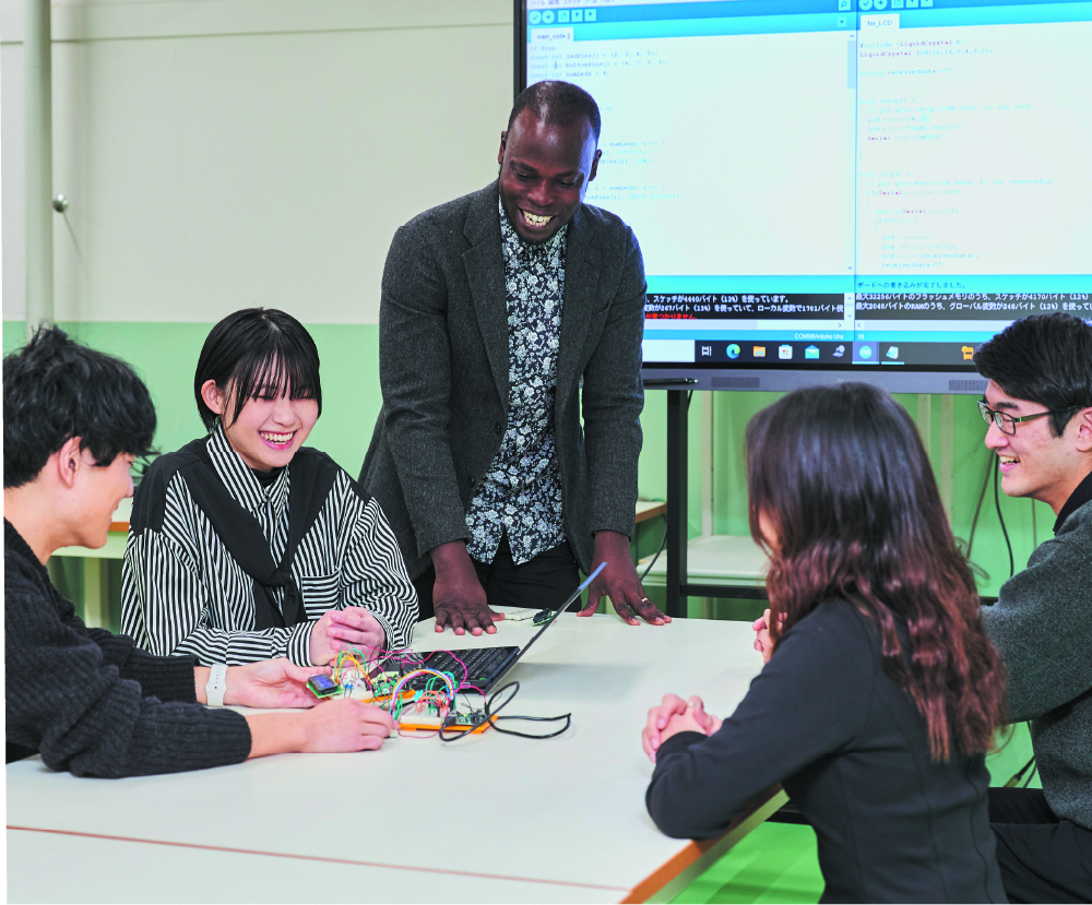 電気電子情報工学科